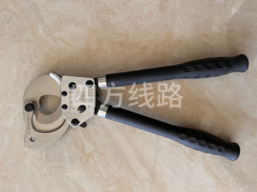 電纜電動(dòng)剪刀002